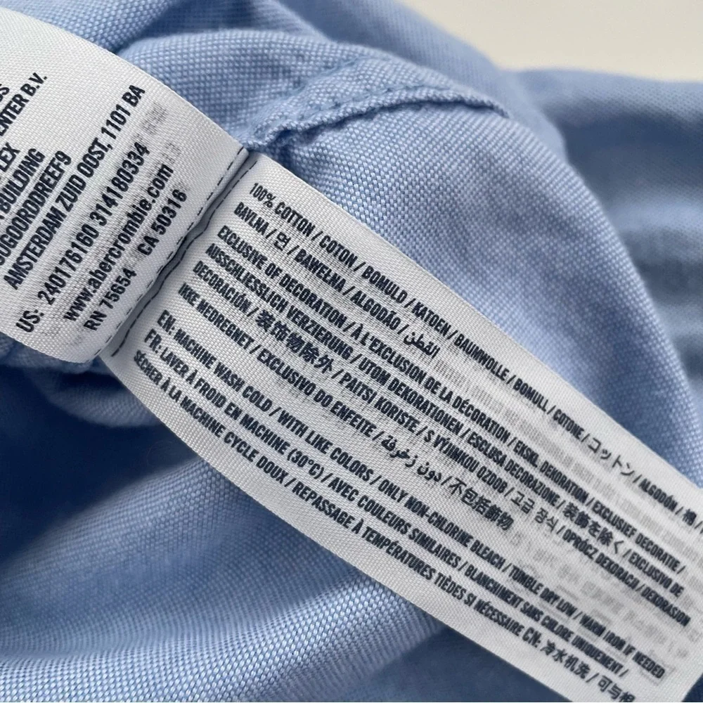 Abercrombie Kids Blue Oxford style Button Down Shirts LOT OF TWO Size 11/12 - Picture 5 of 9